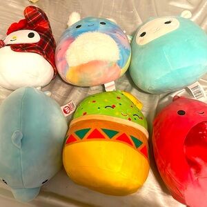 6 adorable stuffed animals that are all in good condition.